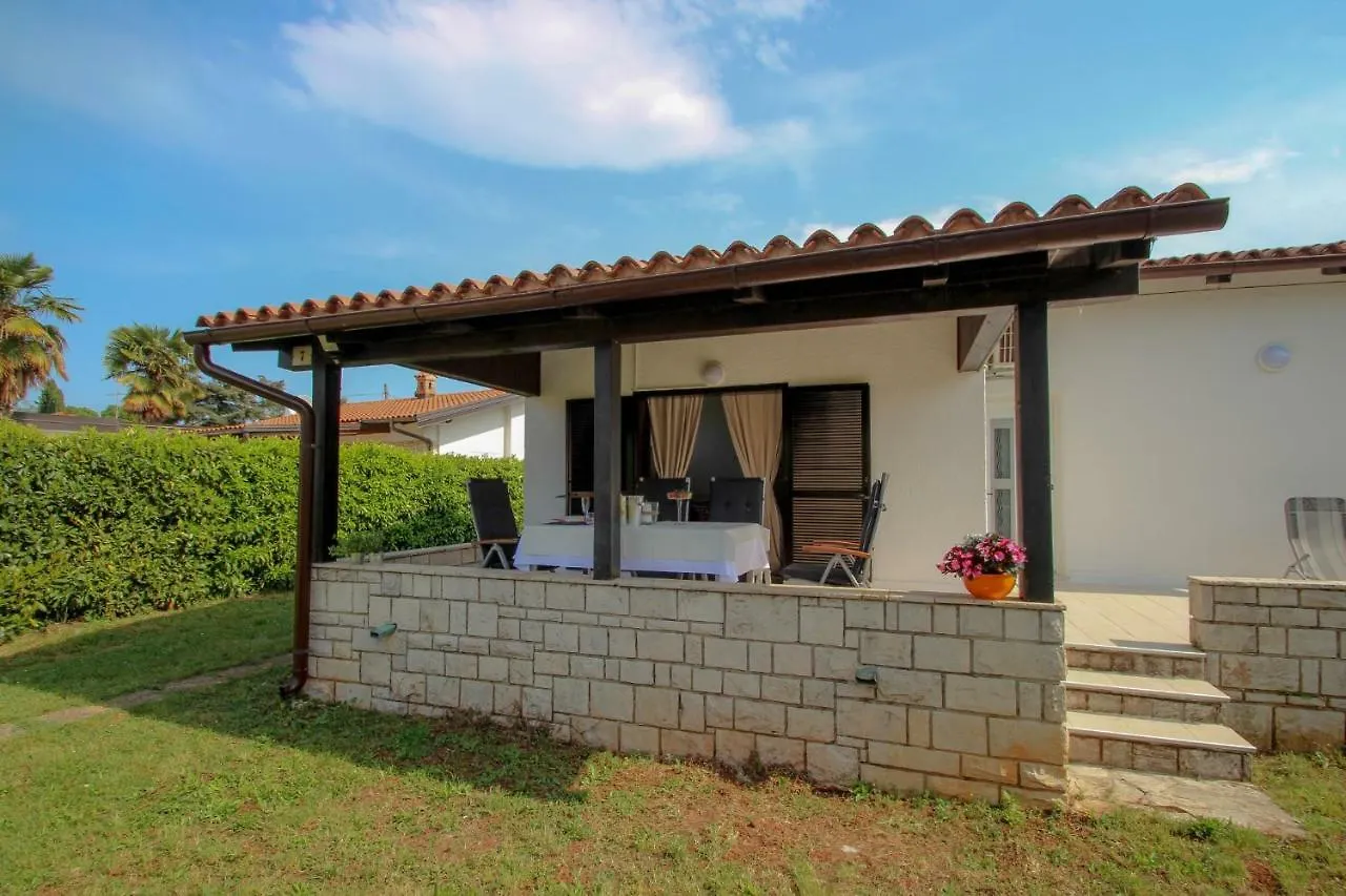 Villa Karpinjan Novigrad Istria Ferienhaus